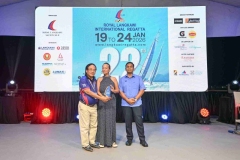 Opening-Ceremony-Prize-Presentation_0191_3_11zon