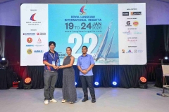 Opening-Ceremony-Prize-Presentation_0201_7_11zon