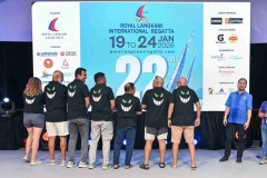 Opening-Ceremony-Prize-Presentation_0261_5_11zon