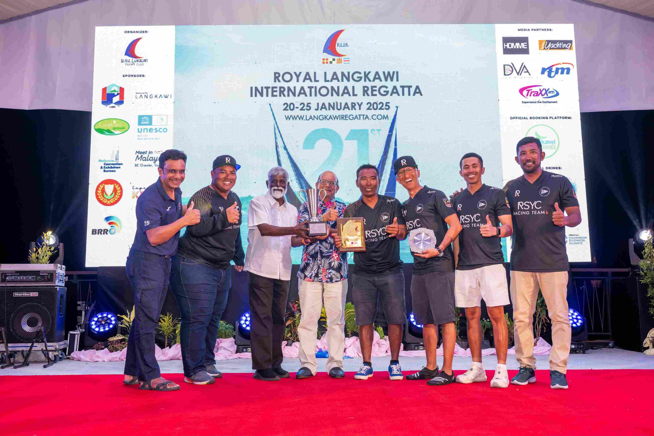 Colsing Ceremony_335_2_11zon